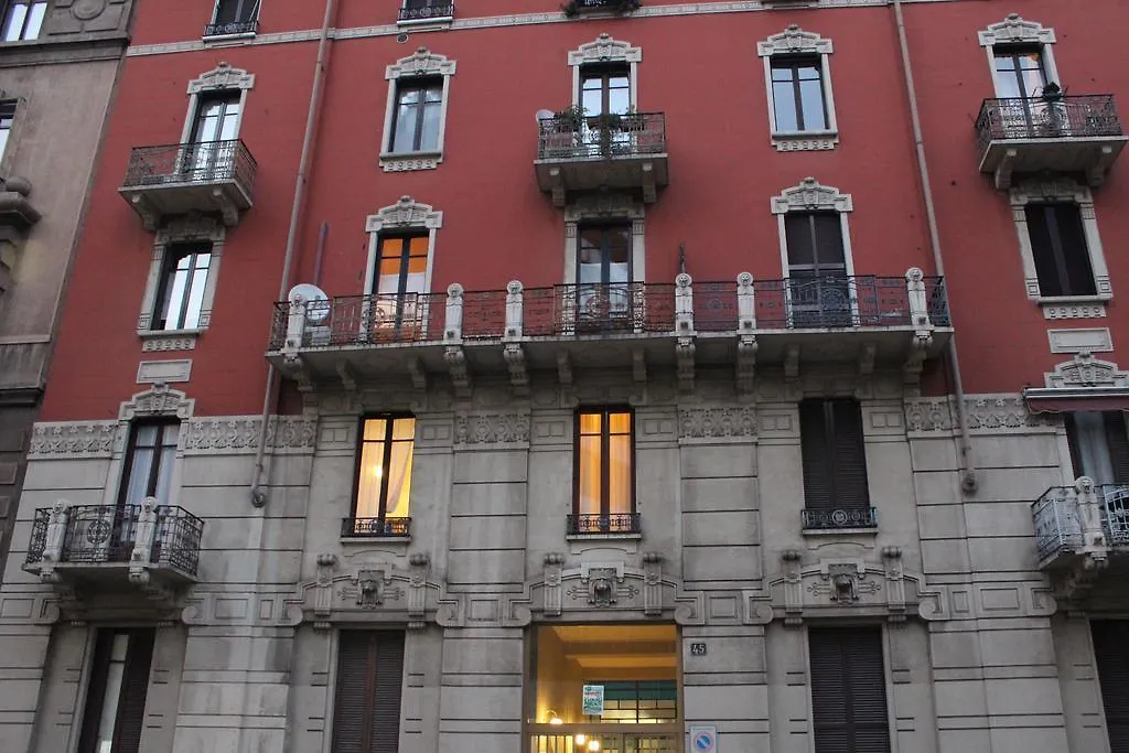 Plinius Apartment Milan